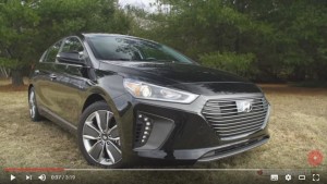 Hyundai Ioniq na videu od Consumer reports, zdroj: Youtube